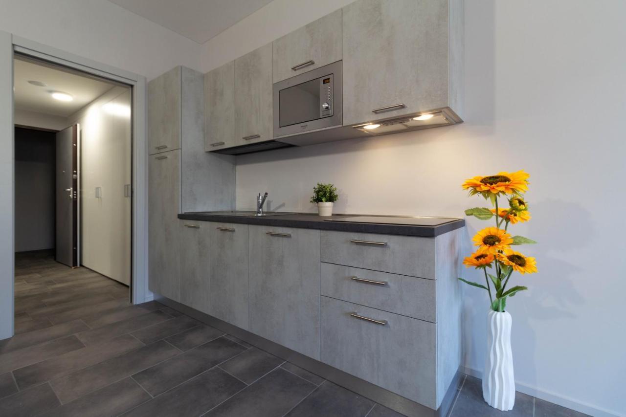 Appartamento Girasole - Affitti Brevi Italia Lecco Exterior photo