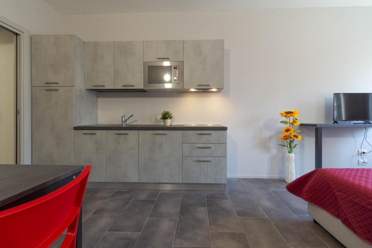 Appartamento Girasole - Affitti Brevi Italia Lecco Exterior photo
