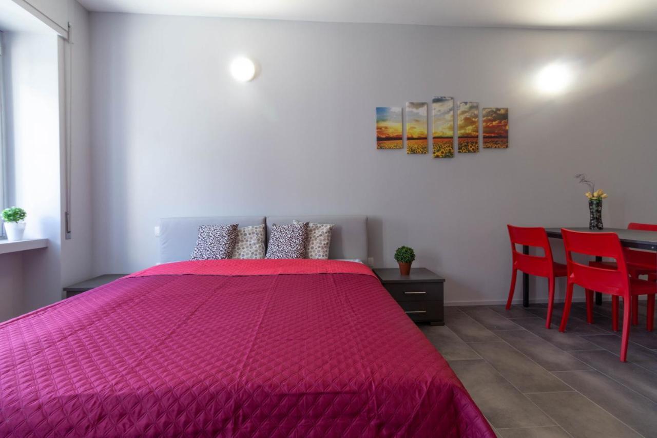 Appartamento Girasole - Affitti Brevi Italia Lecco Exterior photo